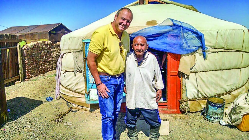 Oliver in Mongolia 980POU 2015